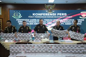 Kejaksaan Agung Sita Uang Hasil Korupsi Rp450 Miliar