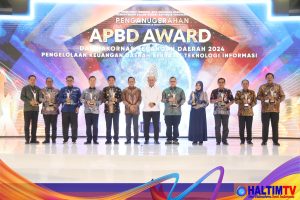 Resmikan APBD Award, Mendagri Minta Pemda Perkuat Ekonomi Nasional