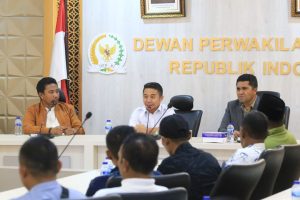 Wabup Anjas Bersama Puluhan Masyarakat Haltim Tembus DPD-RI