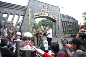 Banyak Kepala Daerah Tidak Ikut Retreat, Yang Hadirpun Banyak Sakit