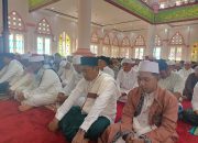 Usai Shalat Idul Adha, Bupati Ubaid Serahkan Sapi Qurban dari Presiden Prabowo