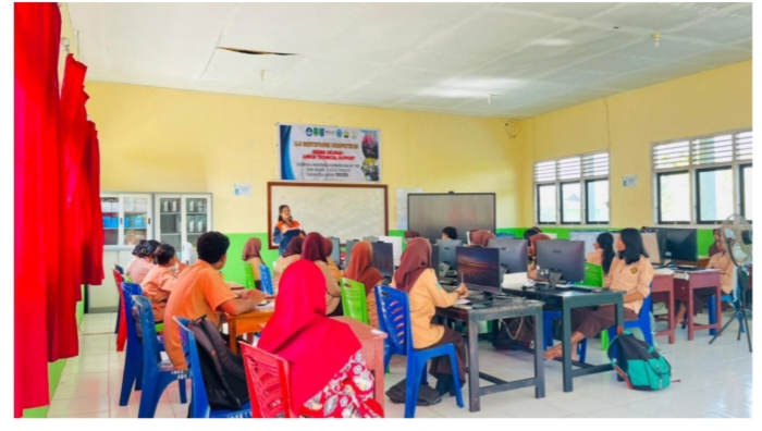 FHT Ajarkan Bahasa Mandarin ke Siswa Halmahera Timur