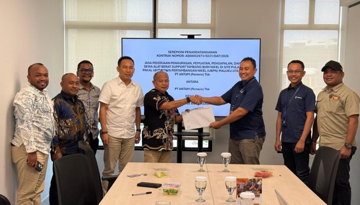 Didampingi Sekda Ricky, BUMD PCM Teken Kontrak dengan Antam